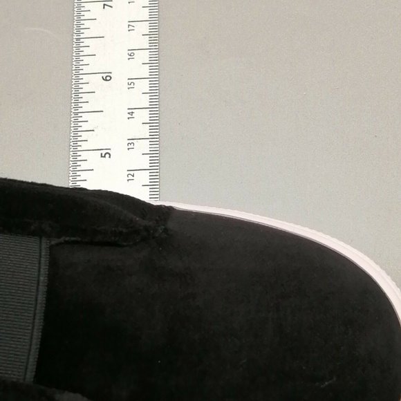 Louise et Cie Womens Bette Velvet Slip On Sneakers 8.5M NEW - Picture 6 of 10